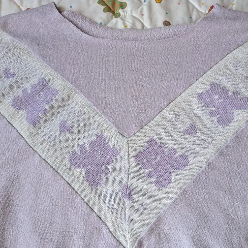 Teddy bear sweatshirt. - Picture 2 of 8